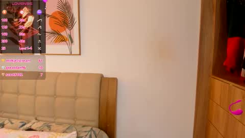 Soy Ash online show from March 11, 2:31 pm