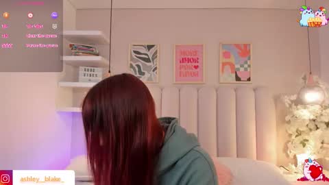 Ashley online show from December 17, 3:22 am