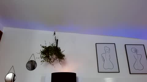 Ashleyy online show from June 18, 1:27 pm