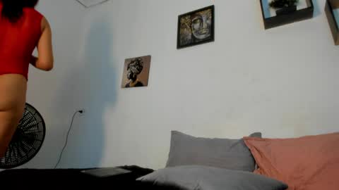 ashley_girl_queen online show from June 5, 2:45 pm