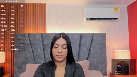 Sara Smith online show from December 31, 6:57 pm