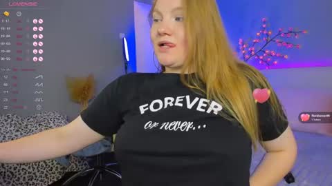 AshleyJonse online show from June 13, 6:33 am