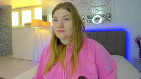 AshleyJonse online show from February 3, 6:00 am