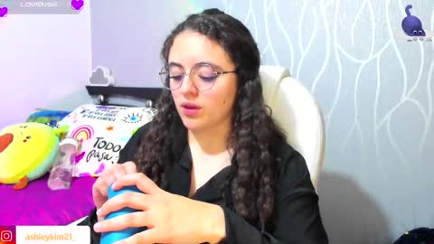 .. Ashley .. online show from January 15, 1:55 am