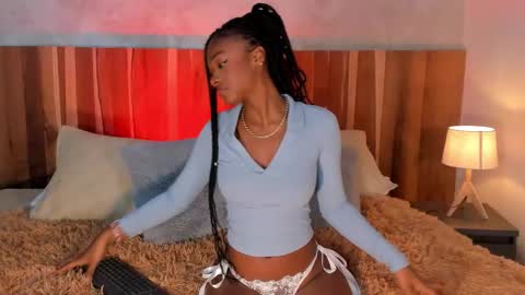 Ashley Santoss online show from March 7, 9:11 pm