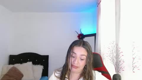ASHLEY online show from April 30, 8:57 pm