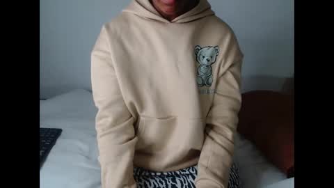 ashleyt255 online show from September 30, 7:19 pm