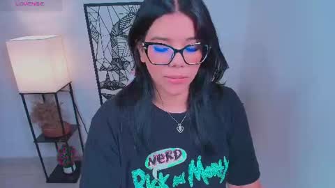 Ashleyy18   online show from July 22, 9:16 pm