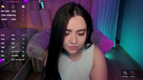 Your girlfriend online show from May 4, 12:14 am
