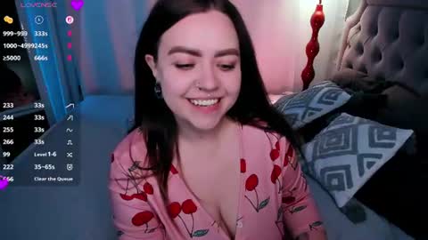Your girlfriend online show from June 19, 12:04 am