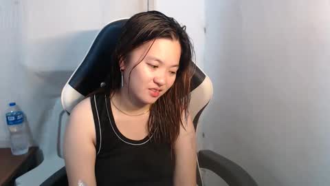 bb girl online show from February 6, 6:11 pm