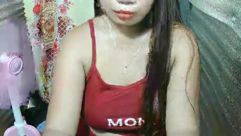 Snapshot of asian_ruby143 chatting on September 11, 5:52 am YOURE ASIAN PRETTY GIRL online show from September 11, 5:52 am