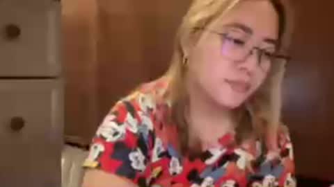 Curvy online show from August 9, 2:20 pm