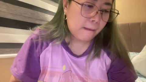 Curvy online show from June 17, 12:50 pm