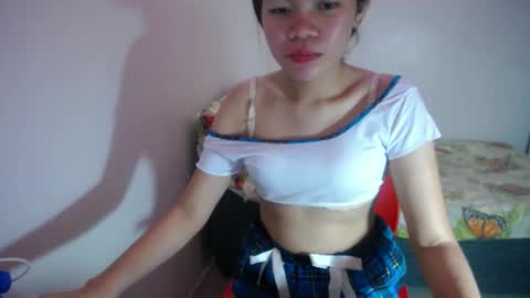 Snapshot of asianhot_babe chatting on October 1, 1:43 am Melody online show from October 1, 1:43 am