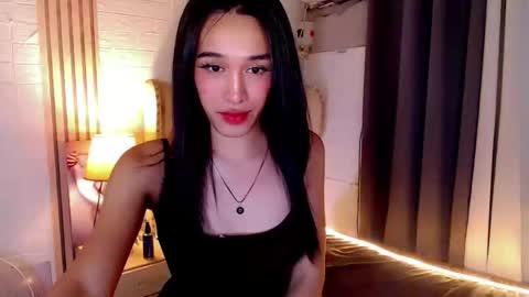 Snapshot of asianpetite_ivy chatting on November 1, 11:36 am asianpetite_ivy online show from November 1, 11:36 am
