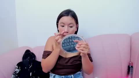 AsianSlut  online show from June 24, 3:16 am
