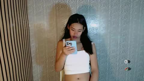 kisses online show from May 1, 1:20 am