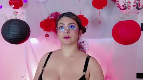   online show from July 31, 10:33 pm