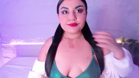 Snapshot of assh69_ chatting on November 1, 5:22 am Assh online show from November 1, 5:22 am