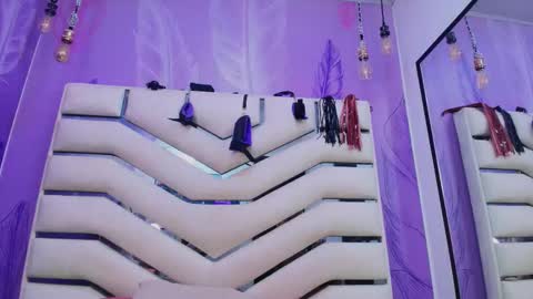 Snapshot of asshley_sky chatting on October 10, 2:16 am asshley_sky online show from October 10, 2:16 am