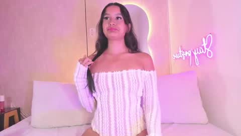 ashley  online show from November 3, 6:12 pm