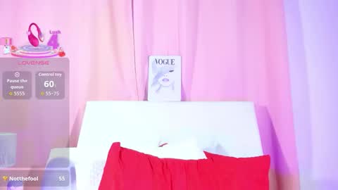 Nahomi  online show from November 23, 10:39 am