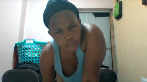 FLORAH DANIEL online show from July 28, 8:52 pm