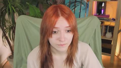 Snapshot of astra_lis chatting on October 19, 1:02 pm Astra online show from October 19, 1:02 pm