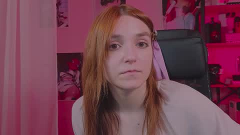 Snapshot of astra_lis chatting on October 10, 12:54 pm Astra online show from October 10, 12:54 pm