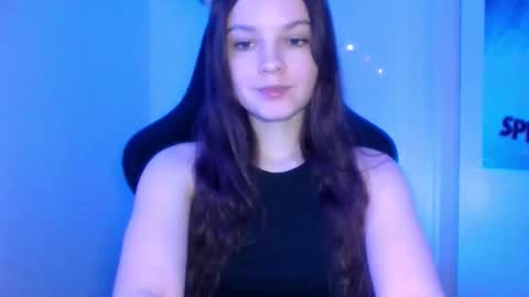 astradream_ online show from February 15, 10:42 pm