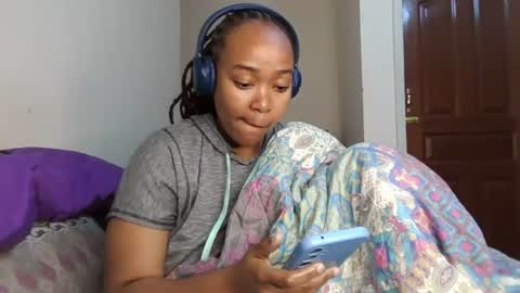 Atara Seren online show from June 17, 8:32 pm