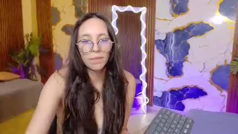 Atenea online show from July 26, 4:31 am