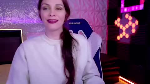 Athena Autumn online show from June 17, 2:57 am