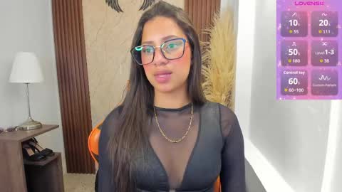 Atiena online show from May 24, 8:08 pm