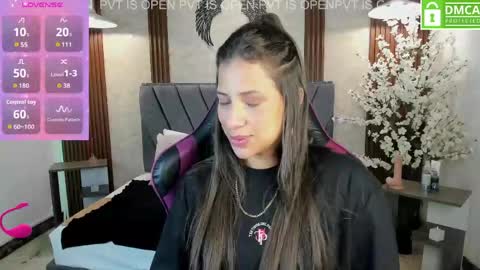 Atiena online show from April 27, 7:22 pm