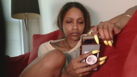 AtirahCali online show from June 21, 2:10 pm