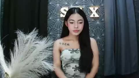 Snapshot of audreyblaise chatting on October 27, 7:04 am Audrey online show from October 27, 7:04 am