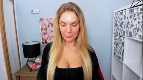 AulloraSensual online show from February 19, 4:55 pm