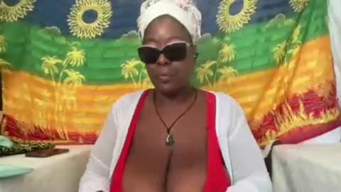 auratherealist online show from August 4, 8:37 pm