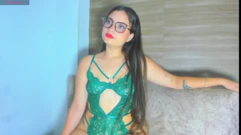 aurora_lenovic online show from July 25, 4:58 pm