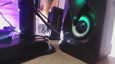Snapshot of auroraa_miller chatting on September 13, 11:51 am auroraa_miller online show from September 13, 11:51 am