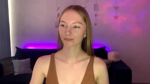 Annie online show from September 14, 1:42 pm