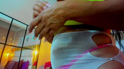 ava_am online show from December 29, 3:54 am