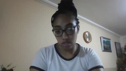 Snapshot of ava_f0xy chatting on December 24, 9:44 pm Ava Jordana online show from December 24, 9:44 pm
