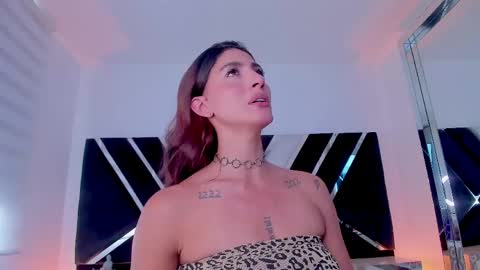 Ava Fontana online show from May 19, 10:06 pm