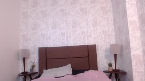 Ava  online show from February 3, 6:45 pm