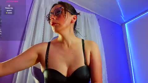 Ava  online show from July 8, 7:38 pm