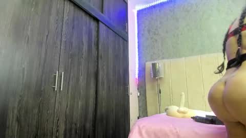 AVA online show from March 5, 3:24 am