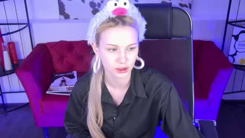 Ava nonude online show from February 25, 1:42 pm